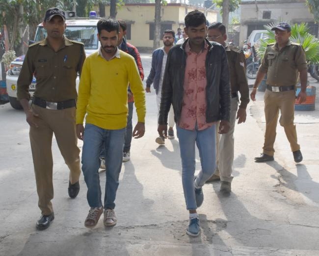 नेता जी की नहीं चली, लॉकअप में काटी छात्र नेताओं ने रात