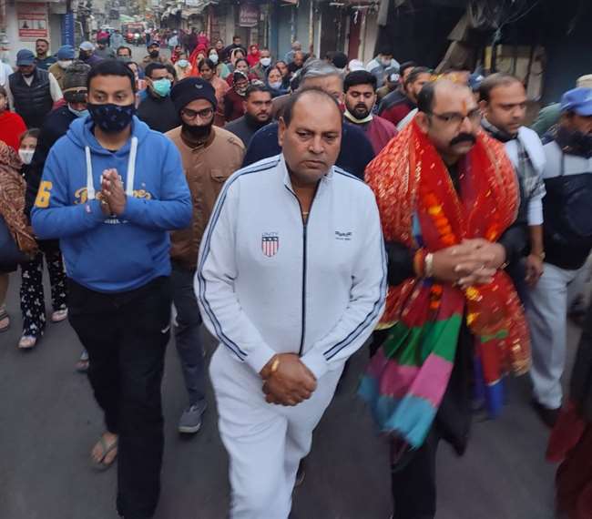 श्री भैरव अष्टमी के उपलक्ष्य पर निकाली प्रभातफेरी, पुराने शहर के प्राचीन मंदिरों में टेका माथा