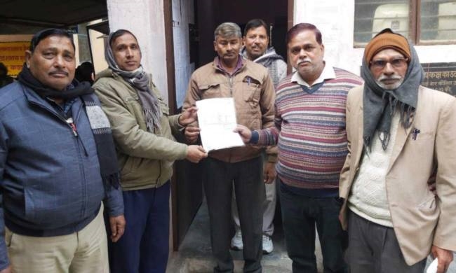 महासचिव निर्विरोध, अध्यक्ष पद पर त्रिकोणीय संघर्ष