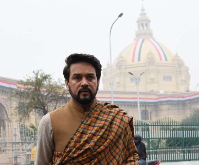 अखिलेश यादव के वादे पर अनुराग ठाकुर की तीखी टिप्पणी, कहा- इनकी आइटी का मतलब 'इनकम फ्राम टेरर'