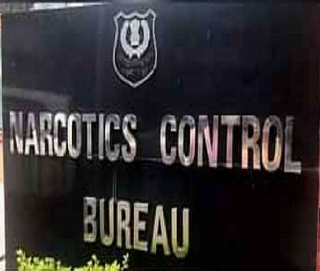 अलीगढ़ के जलालपुर में एनसीबी का छापा, आरोपित के घर से पांच लाख से ज्यादा की नकदी बरामद