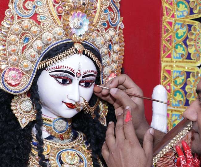 Basant Panchami 2022: बसंत पंचमी कब है? जानिए शुभ मुहूर्त, मंत्र और पूजा विधि, बिहार में सरस्वती पूजा की तैयारियां