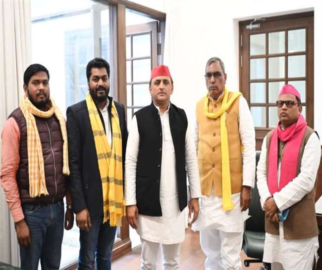 UP Election 2022 : समाजवादी पार्टी और सुभासपा में घोषणा पत्र पर बनी सहमति, पूर्वांचल में घर-घर होगा प्रचार