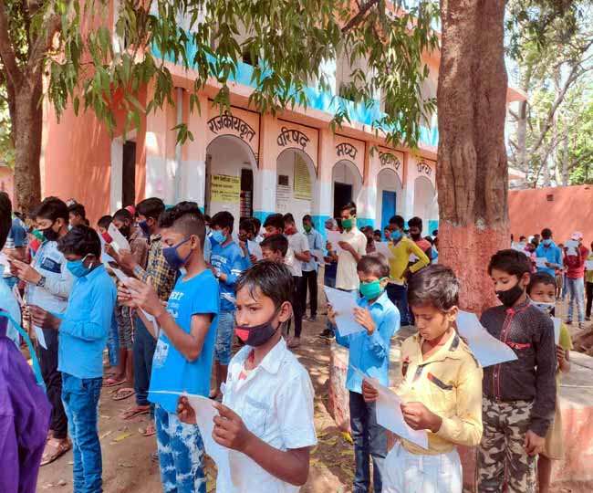 बिहार दिवस पर गया के छात्रों ने कहा- युवा शक्ति बिहार की प्रगति, पढ़ी कविता- हम धरतीपुत्र बिहारी हैं