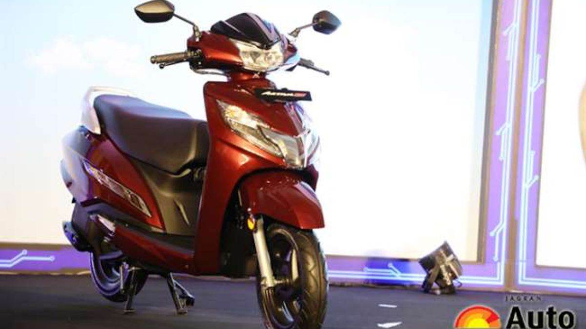 Top-5 Scooters May 2022: बीते महीने इन स्कूटरों ने अपनी बिक्री से मचाया धमाल, जानें टॉप-5 की लिस्ट में किसने बनाई जगह