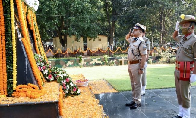 पुलिस संस्मरण दिवस पर जैप 1 में शहीदों को दी गई श्रद्धांजलि