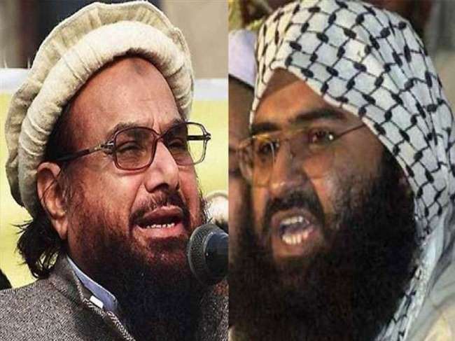 FATF के फैसले से बेचैन हुआ Pak, उठे सवाल-आखिर कौन हैं सईद और अजहर, क्या है भारत से लिंक