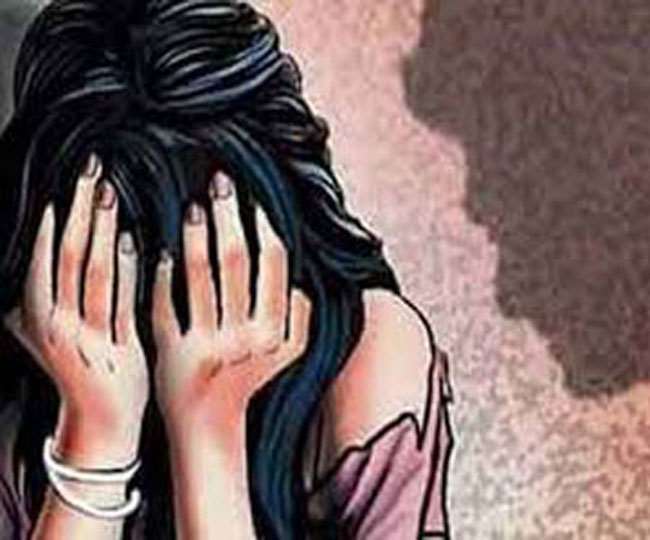 2018 में हुई दोस्ती प्यार में बदली, फिर शिक्षिका को बेहोश कर युवक ने किया दुष्कर्म; बच्चा होने पर शादी से इनकार
