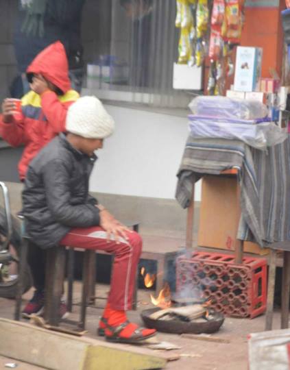 मौसम का सितम जारी, बारिश ने बढ़ाई किसानों की चिता
