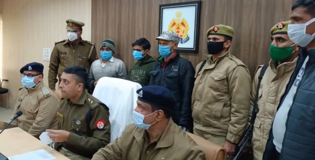 किलर गैंग का पुलिस ने किया पर्दाफाश, तीन भेजे जेल