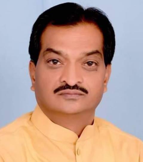 भोगांव से आलोक, किशनी से ब्रजेश और मैनपुरी से राजू प्रत्याशी