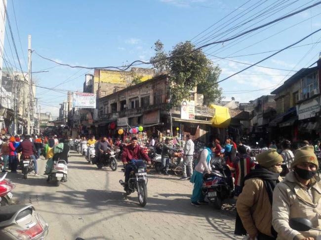 तंत्र के गण: आजादी के पहले से ही व्यापारिक दृष्टि से संपन्न रहा है पंजाब, जेएंडके और हिमाचल प्रदेश का संगम स्थल 'पठानकोट'