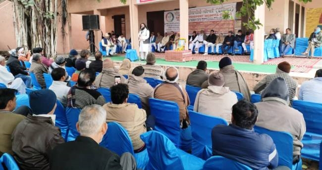 बहादुरगढ़ में जुटी ट्रांसपोर्ट यूनियन, एनसीआर में डीजल वाहनों के लिए 20 साल की अनुमति मांगी