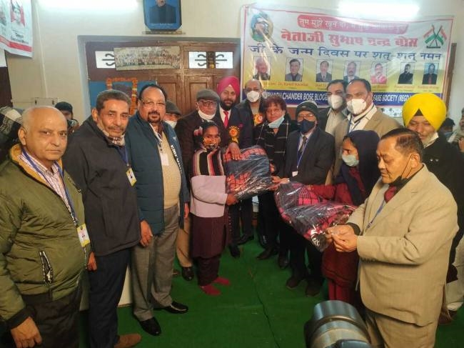 नेताजी सुभाष चंद्र बोस के बताए मार्ग पर चलकर राष्ट्रनिर्माण में सहयोग करें युवा
