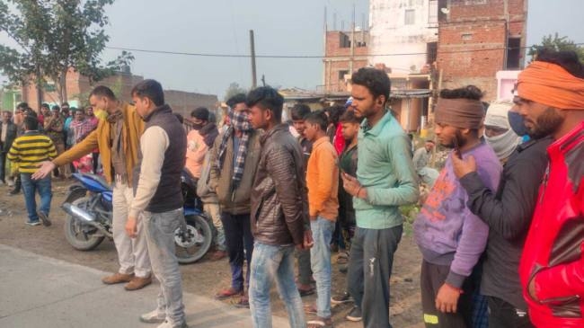 वाहन की चपेट में आने से बाइक सवार की मौत