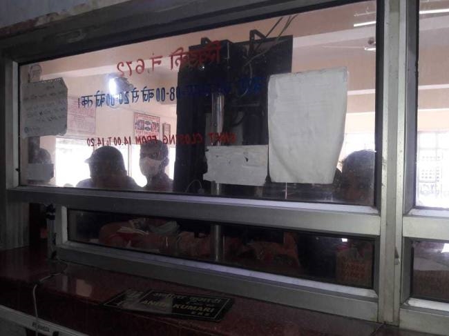 मथुरा रूट पर दुर्घटनाग्रस्त हुई मालगाड़ी, कई घंटे लेट पहुंचीं चार ट्रेनें