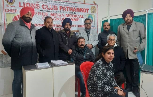 कैंप में 40 लोगों के बीएमडी टेस्ट किए