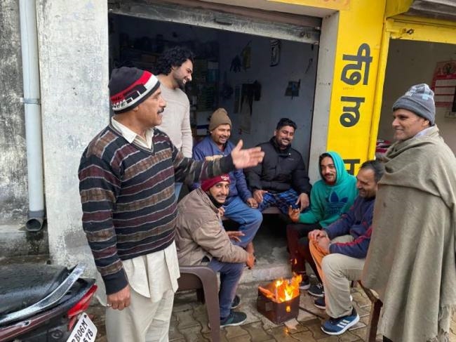 'अब नेता पार्टी के लिए वफादार नहीं'