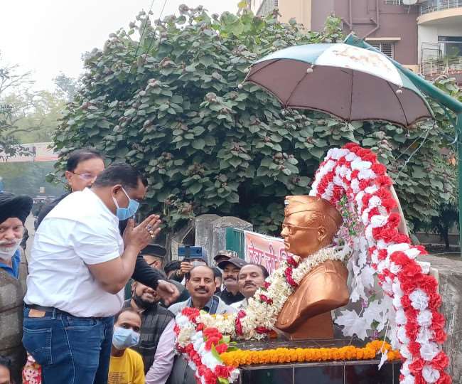 Netaji Subhas Chandra Bose Jayanti : नेताजी सुभाषचंद्र बोस को लौहनगरी ने शिद्दत से किया याद, स्वास्थ्य मंत्री बन्ना गुप्ता ने किया नमन