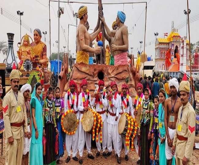 Republic day Parade: DRDO व उड्डयन मंत्रालय भी करेंगे प्रदर्शन, गुजरात की झांकी में दिखेगा 1922 का आदिवासियों का नरसंहार