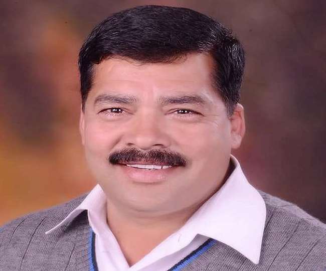 चम्पावत सीट से कांग्रेस ने पांचवीं बार क्यों हेमेश खर्कवाल को बनाया उम्मीदवार