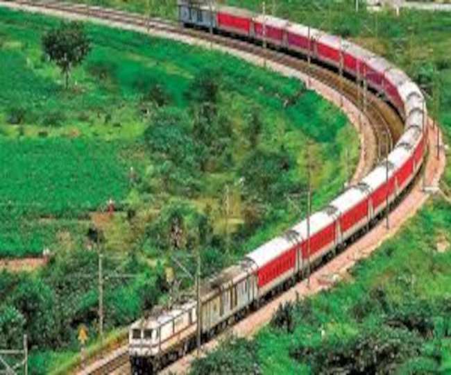 झारखंड के इन क्षेत्रों में ट्रेनों का विस्तार करने की उठी मांग, ये रही पूरी जानकारी