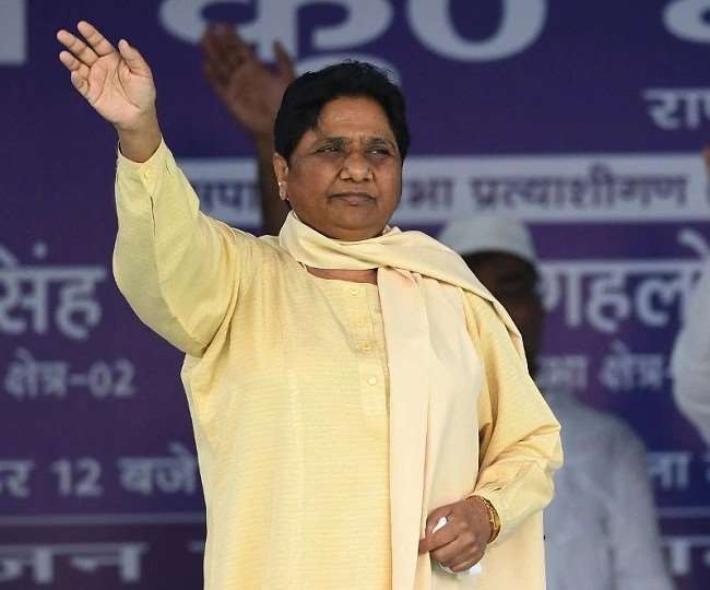 बीएसपी के स्टार प्रचारकों में मायावती के भाई आनंद कुमार और सतीश चंद्र मिश्रा, जारी की गई 18 नेताओं की लिस्ट