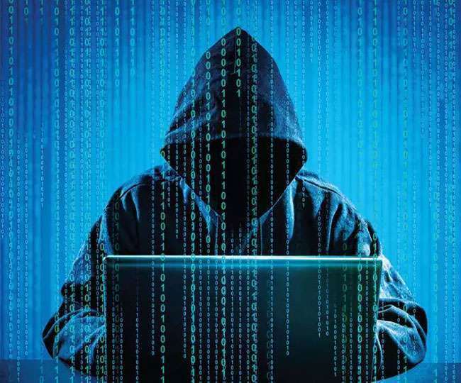 आनलाइन ठगी करने वाली महिला गिरफ्तार, जानें कैसे बनाती थी शिकार, मुरादाबाद पुलिस ने तीन साथियों को भी पकड़ा