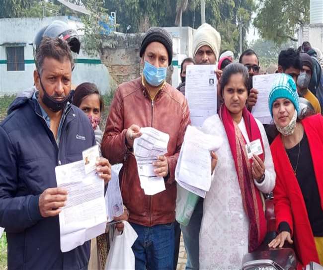 गाजीपुर में मामूली वजहों के चलते परीक्षा देने से वंचित हुए टेट अभ्यर्थी, कहीं आप तो नहीं करते ऐसी गलती