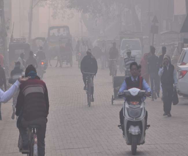 आगरा में जनवरी में सावन जैसी झड़ी, एक बार फिर गिरेगा पारा, मौसम विभाग का कहना है ये