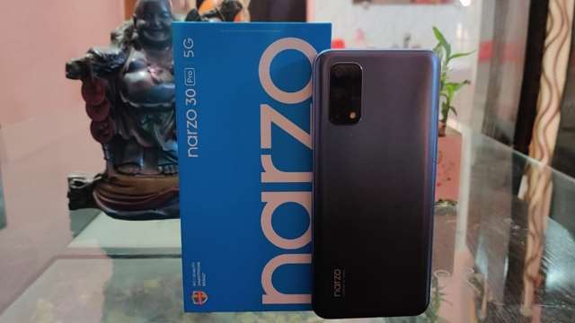 Realme Narzo 30 Pro 5G रिव्यू: ये है भारत का सबसे सस्ता 5G स्मार्टफोन