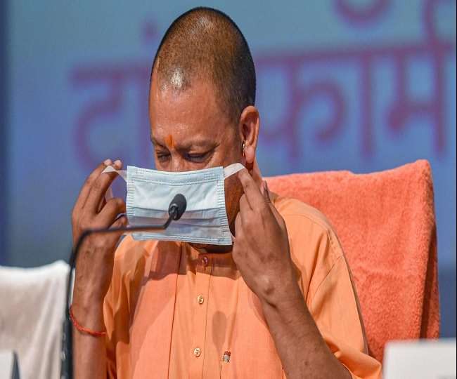 Weekend Lockdown in UP: प्रदेश में 59 घंटे तक रहेंगी बंदिशें, कोविड टीकाकरण के लिए मिलेगी छूट