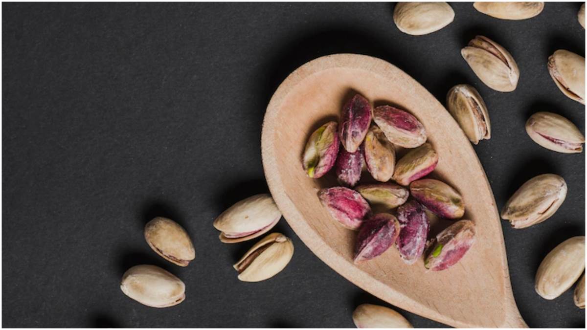 Pistachio: पिस्ता खाने के 5 नुकसान, जिनके बारे में नहीं जानते होंगे आप!