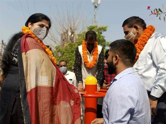 Jammu: ग्रेटर कैलाश में विरोध प्रदर्शन के बीच हुआ ओपन जिम का उद्घाटन