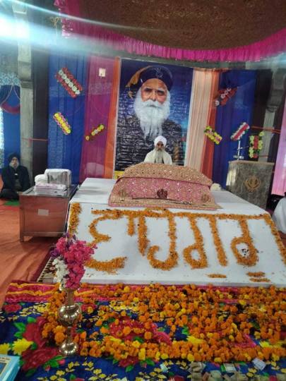 समाज सुधारक संत अकाली कौर सिंह को बरसी पर किया याद