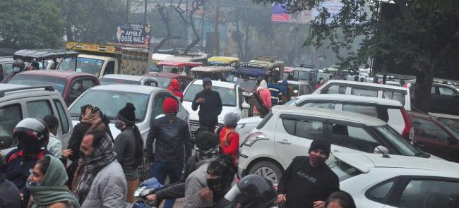 परीक्षा खत्म होते ही शहर जाम