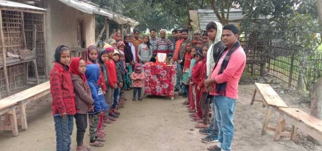 जयंती पर कर्पूरी ठाकुर
आश्रम का शिलान्यास