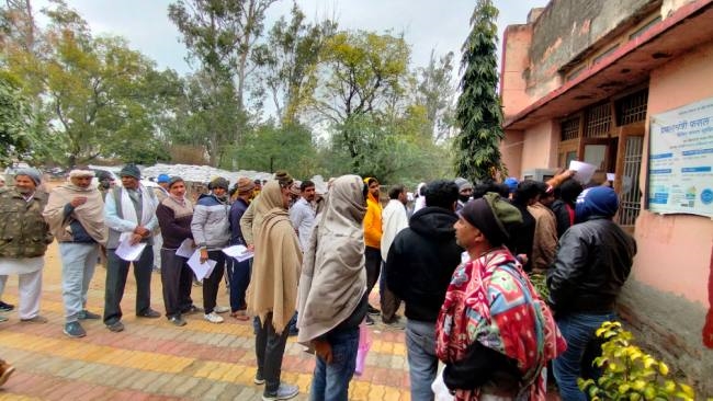 बरसात से सैकड़ों एकड़ फसल जलमग्न, 445 किसानों ने दी शिकायत