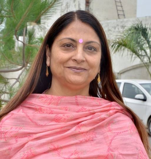 स्कूल प्रिंसिपल बोले, बेहतर सरकार के लिए अच्छे प्रत्याशी का चयन कर मतदान करें