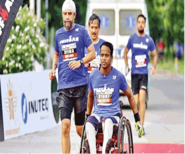 राजनीतिक दलों में आरोप-प्रत्यारोप के गिरते स्तर के बीच कमल कांत की कहानी ताजा हवा के झोंके की तरह