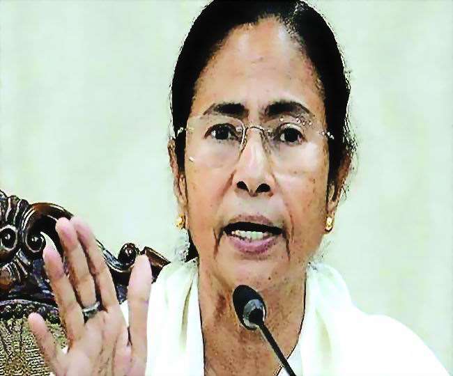 ममता सरकार नेताजी को देश के पहले प्रधानमंत्री के रूप में किताबों में शामिल करने पर कर रही है विचार