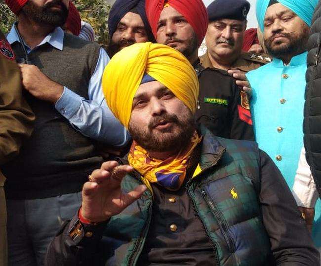 नवजोत सिंह सिद्धू ने कहा- आप का पंजाब में सीएम के नाम पर फोन काल वोट मांगना बड़ा घोटाला, जांच हो
