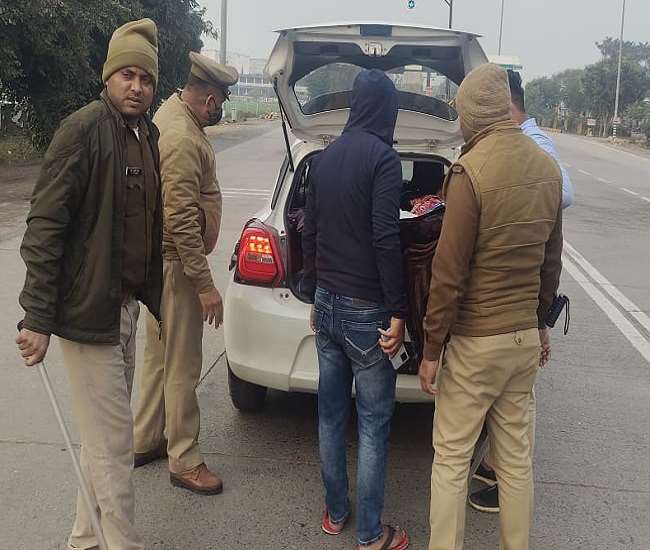 हाथरस चुनाव में खप सकती है अवैध शराब, पुलिस ने शुरू की छापेमारी