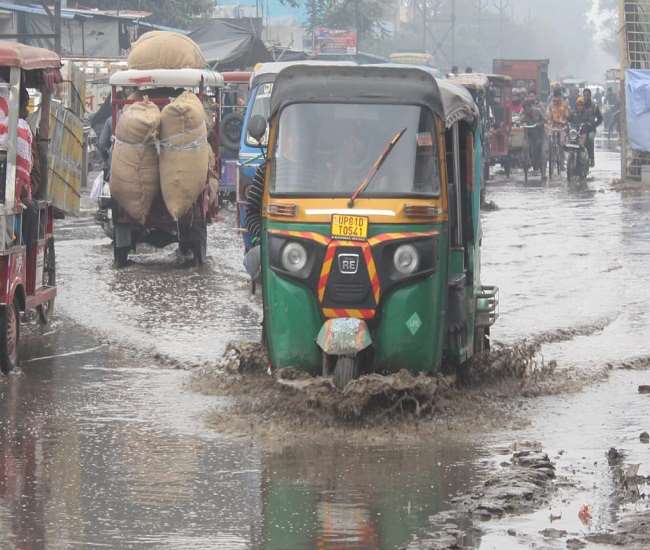 चुनाव चौपाल में बोले लोग - सरकार जो भी बने, उद्याेग विकसित होंगे तभी बेरोजगारी मिटेगी