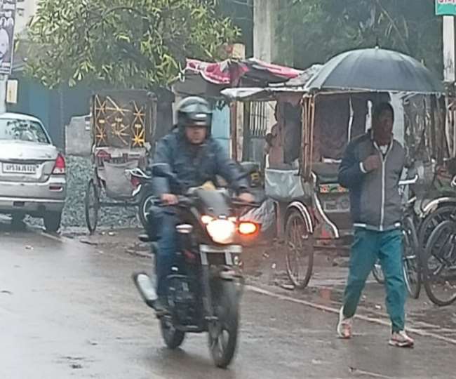 गोरखपुर में 24 घंटे में 4.7 डिग्री सेल्सियस बढ़ा तापमान लेकिन गलन बरकरार