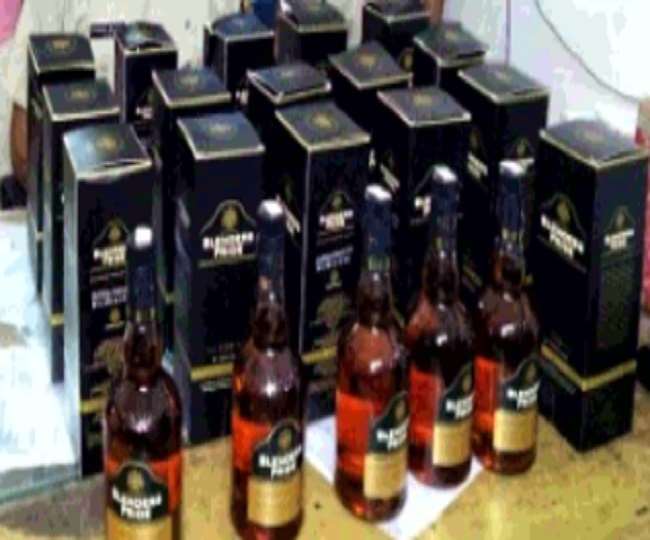 मुजफ्फरपुर डीटीओ के समीप शराब की होम डिलीवरी करने वाले दो गिरफ्तार