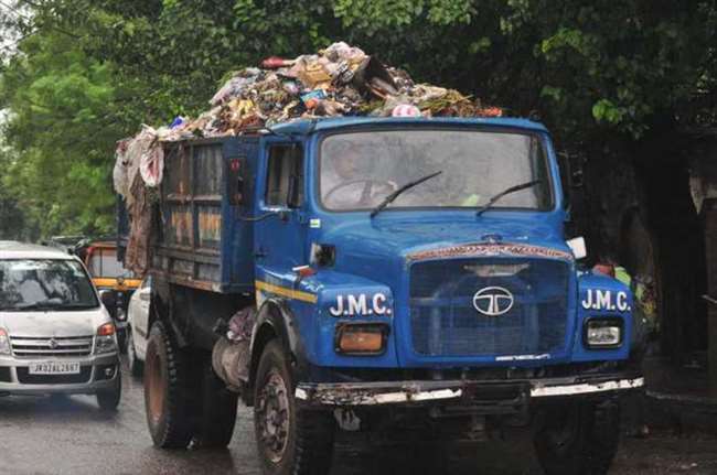 Jammu Municipal Corporation: शहर के हर घर से उठेगा कचरा, छोटी गलियों में पहुंचेंगे ठेले