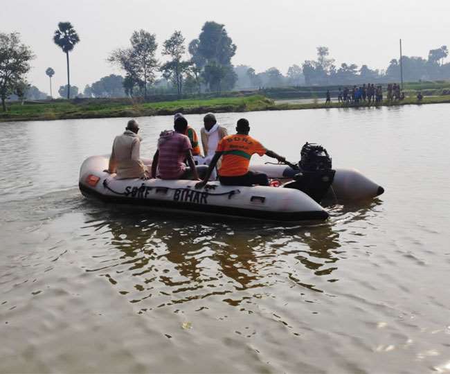 IN PICS बिहार पंचायत चुनाव: पांचवें चरण के मतदान में सामने आ रहीं लोकतंत्र की खूबसूरत तस्वीरें, आप भी देखें