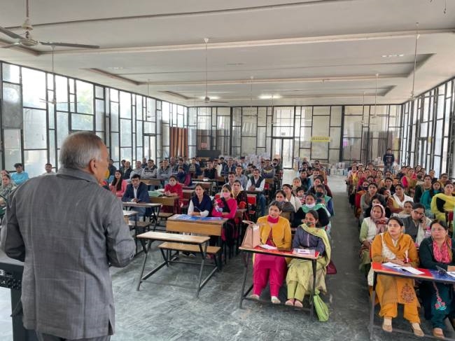 अध्यापक किशोरावस्था की समस्याओं को समझकर उनका करें निदान : बीपी राणा