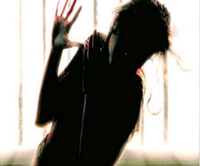 Karnataka Horror: पैसों के विवाद को लेकर पुरुष ने महिला रिश्तेदार पर फैंका एसिड